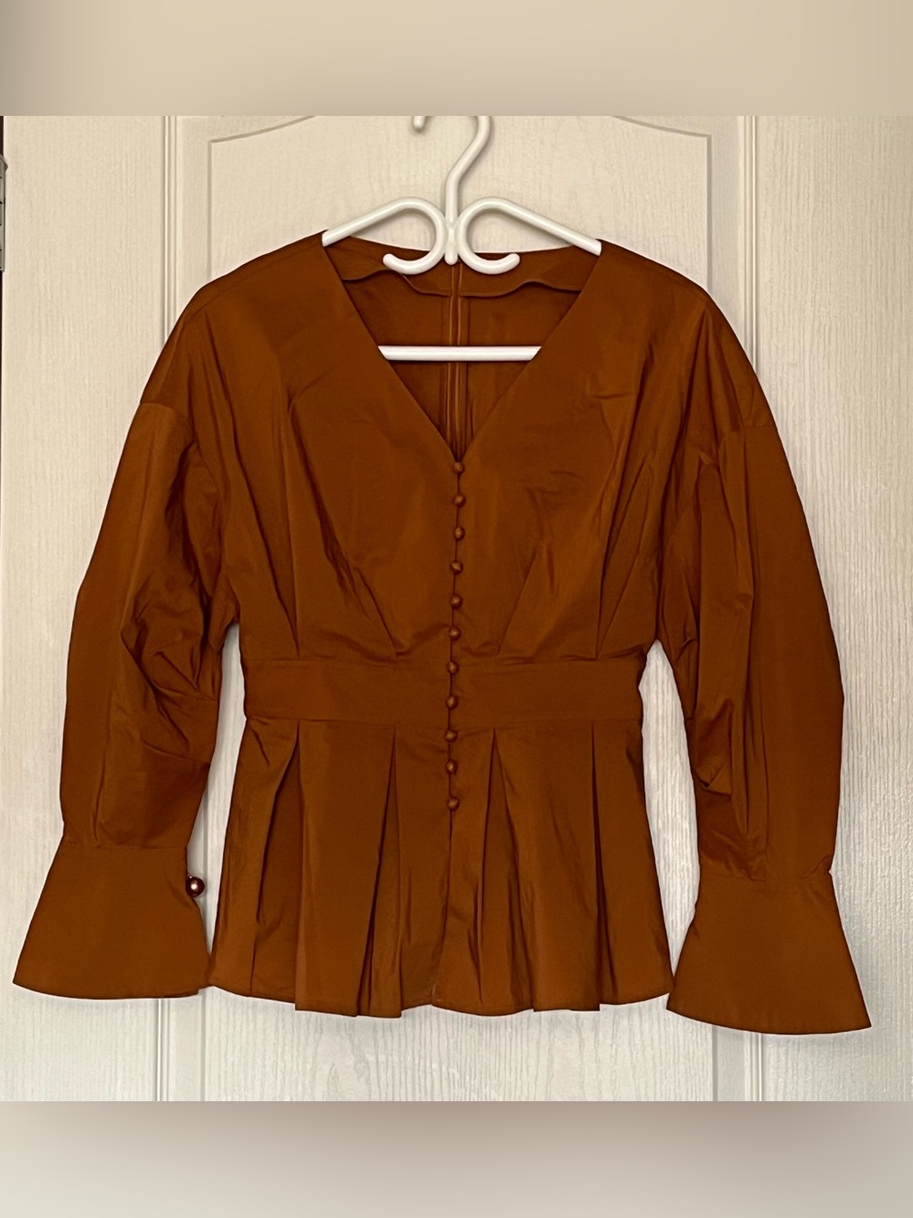 MR&Er Women Brown Peplum Blouse S Pleated Waist Long Flare Sleeve V-Neck Top New
